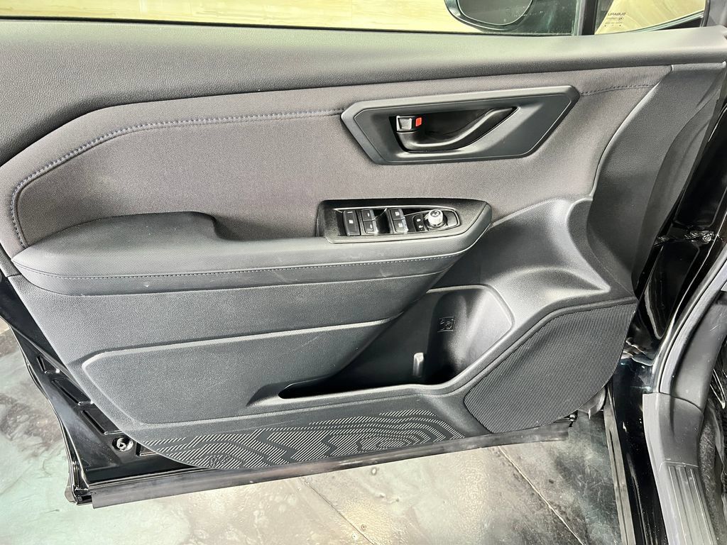 Used 2026 Subaru Forester Premium AWD/4WD image 22