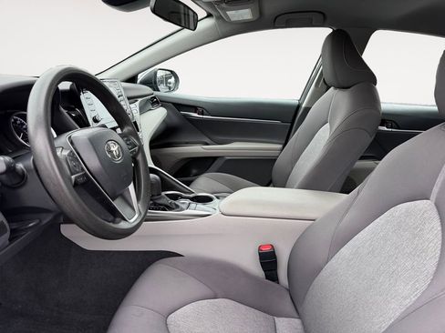 Certified 2023 Toyota Camry LE image 9