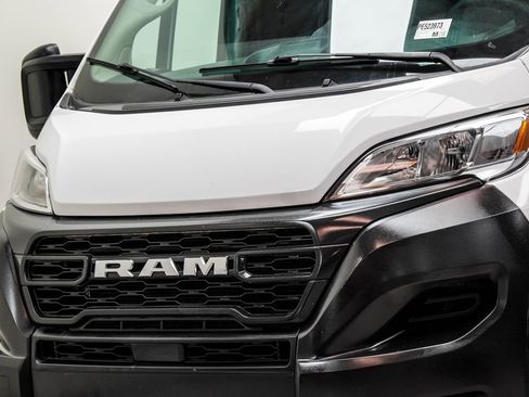Used 2023 RAM ProMaster 2500 FWD image 2