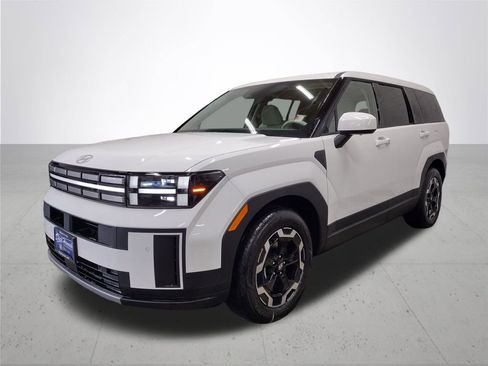 New 2026 Hyundai Santa Fe SE image 2