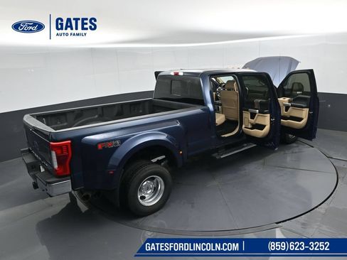 Used 2019 Ford F350 Lariat w/ Lariat Ultimate Package AWD/4WD image 54