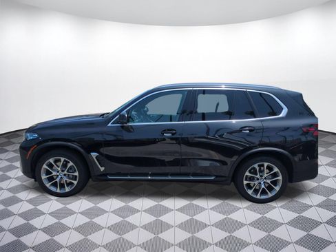 Used 2024 BMW X5 sDrive40i w/ Premium Package RWD image 2
