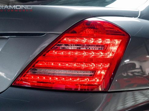 Used 2011 Mercedes-Benz S 550 image 9