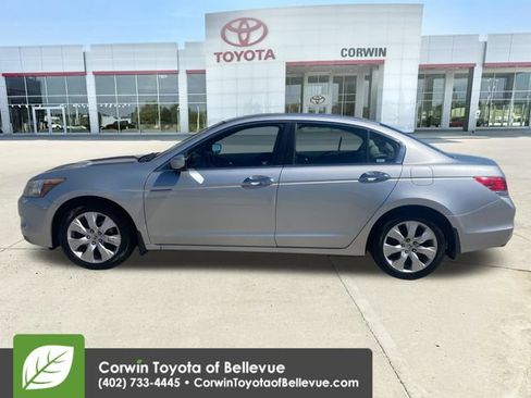 Used 2009 Honda Accord EX-L image 2