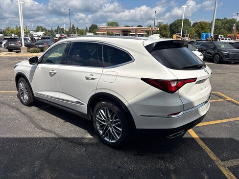 Certified 2024 Acura MDX w/ Advance Package AWD/4WD image 5