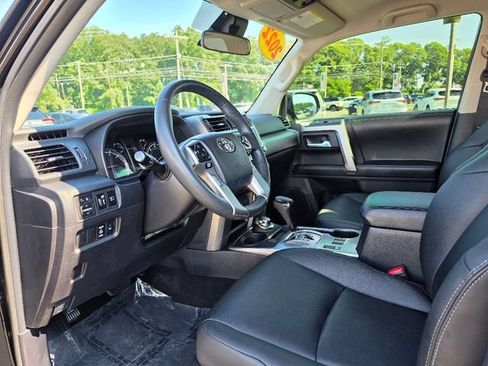 Used 2022 Toyota 4Runner TRD Sport AWD/4WD image 20
