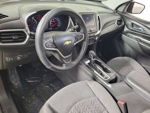 Used 2022 Chevrolet Equinox LT FWD image 18