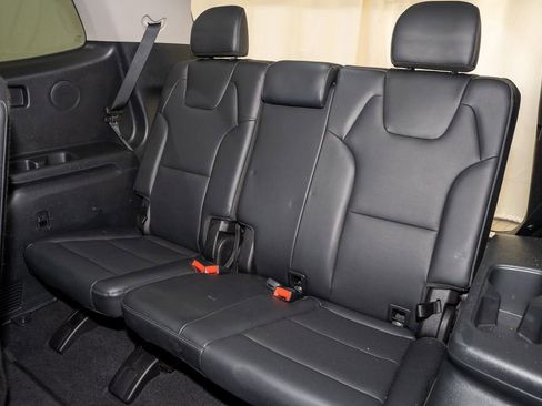 Used 2022 Kia Telluride SX w/ SX Prestige Package image 8