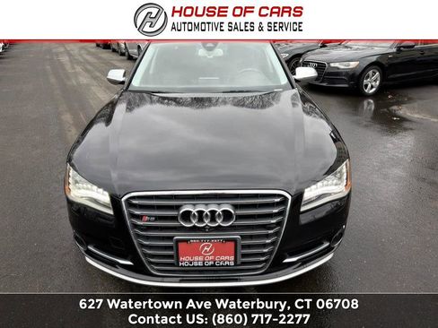 Used 2014 Audi S8 4dr Sdn w/ Driver Assistance Package image 3