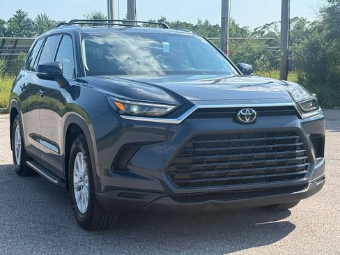 Used 2026 Toyota Grand Highlander AWD Hybrid image 7