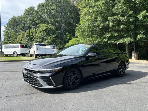 Used 2025 Hyundai Elantra N Line FWD image 5