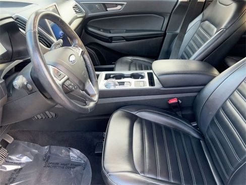 Used 2023 Ford Edge SEL image 13