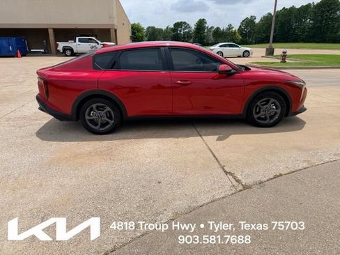 Used 2025 Kia K4 FWD image 12