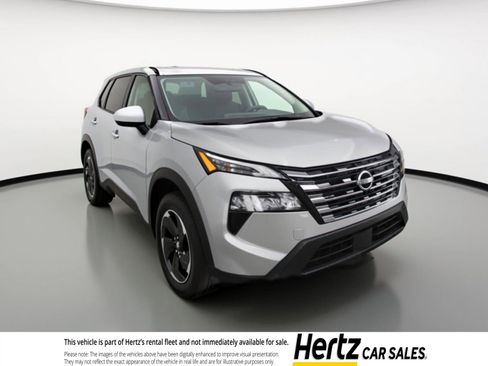 Used 2025 Nissan Rogue SV FWD image 1