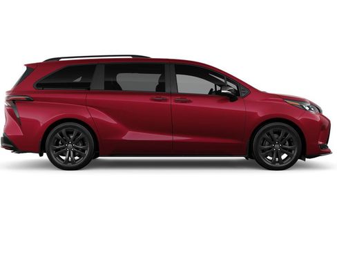 New 2026 Toyota Sienna XSE FWD image 28