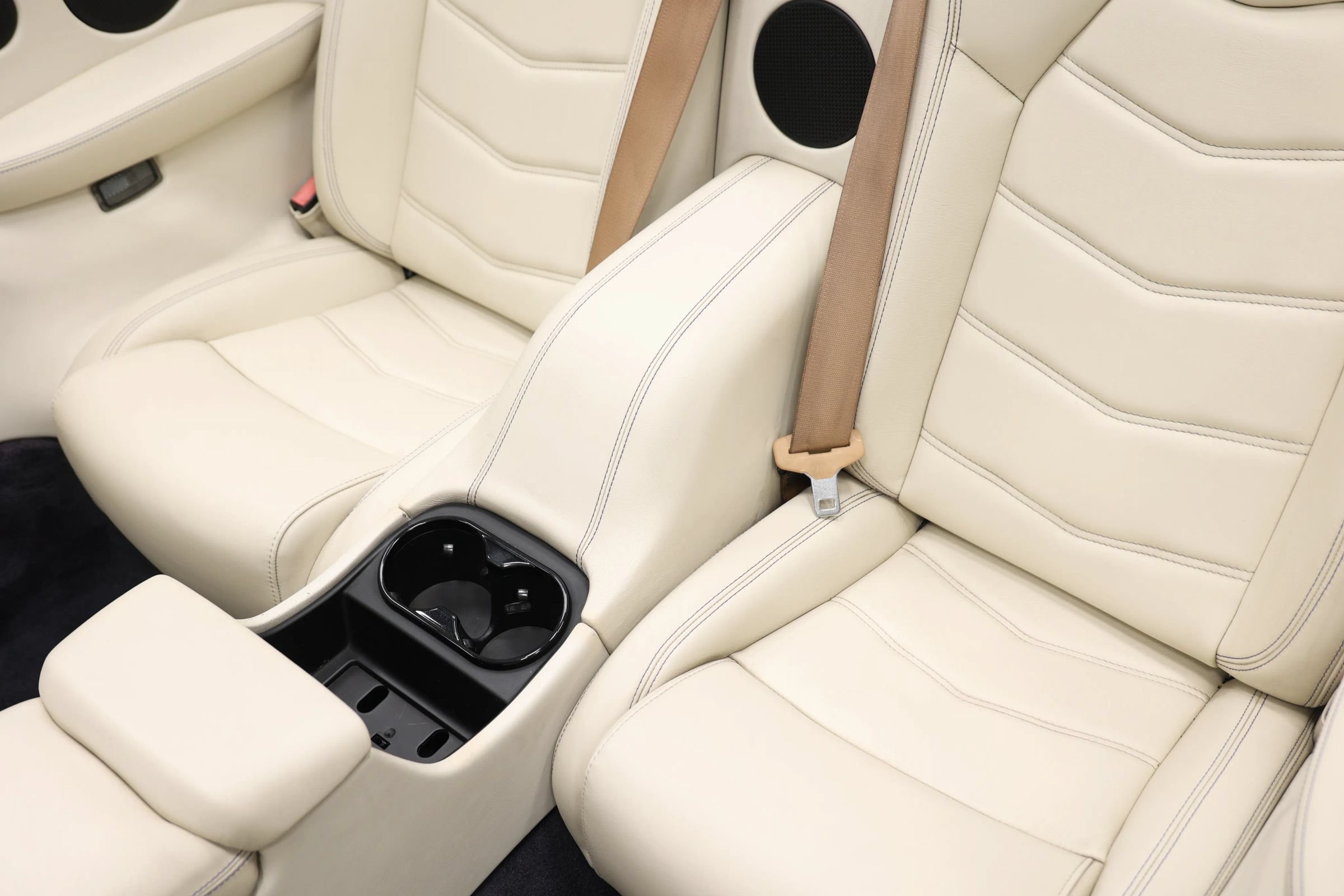 Used 2018 Maserati GranTurismo Sport RWD image 56