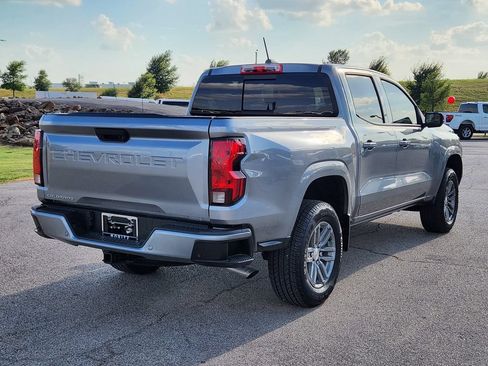 Used 2026 Chevrolet Colorado LT RWD image 4