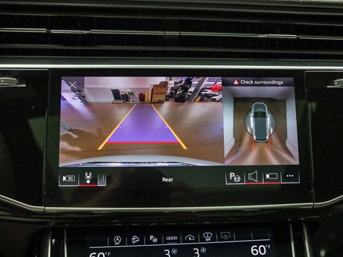 Used 2023 Audi Q7 3.0T Prestige w/ Prestige Package image 27