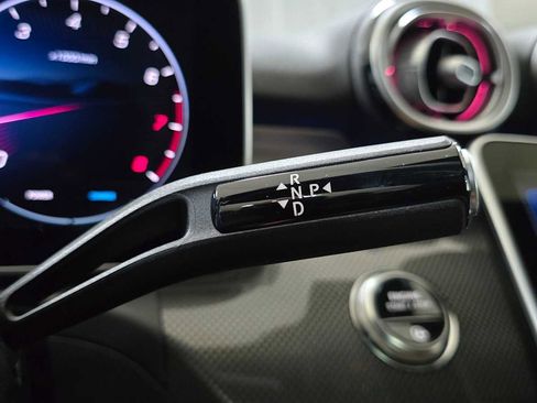 Certified 2026 Mercedes-Benz CLE 300 4MATIC Coupe image 37