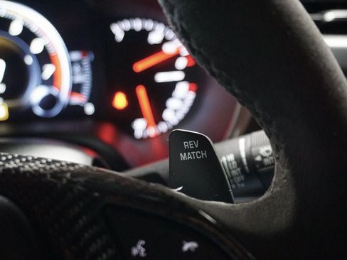 Used 2017 Chevrolet Corvette Z06 RWD image 19