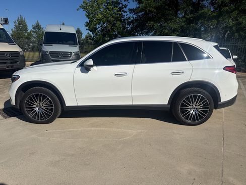 Certified 2026 Mercedes-Benz GLC 300 image 7