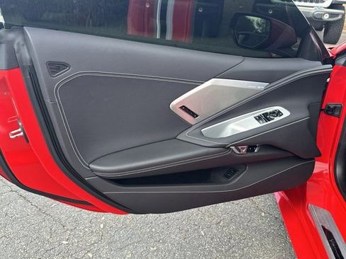 Used 2024 Chevrolet Corvette Stingray Preferred Cpe w/ Z51 Performance Package image 11