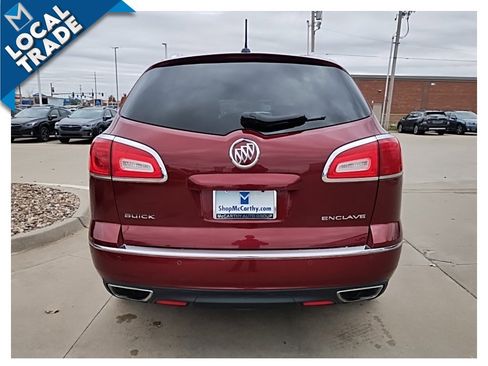 Used 2017 Buick Enclave Leather image 8