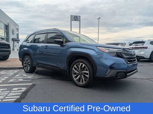 Certified 2025 Subaru Forester Touring w/ Popular Package - Touring AWD/4WD image 3