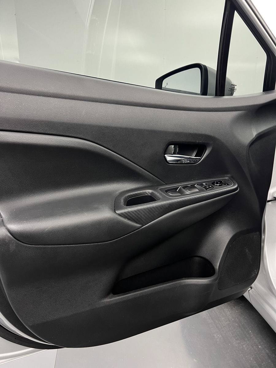 Used 2023 Nissan Versa SV FWD image 25