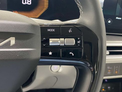 New 2026 Kia Sorento S AWD/4WD image 22