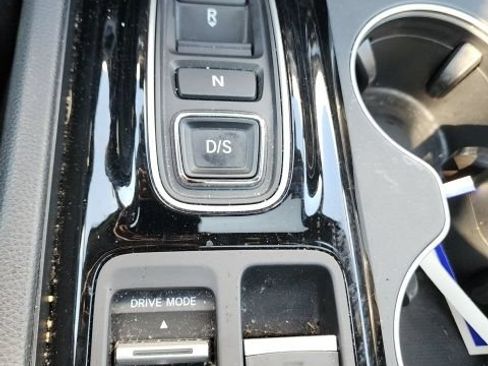 Used 2025 Honda Pilot Black Edition image 56