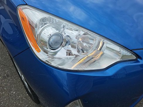Used 2014 Toyota Prius C Three FWD image 11