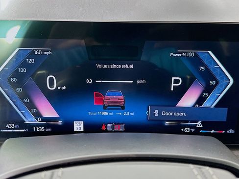 Used 2025 BMW X7 xDrive40i image 12