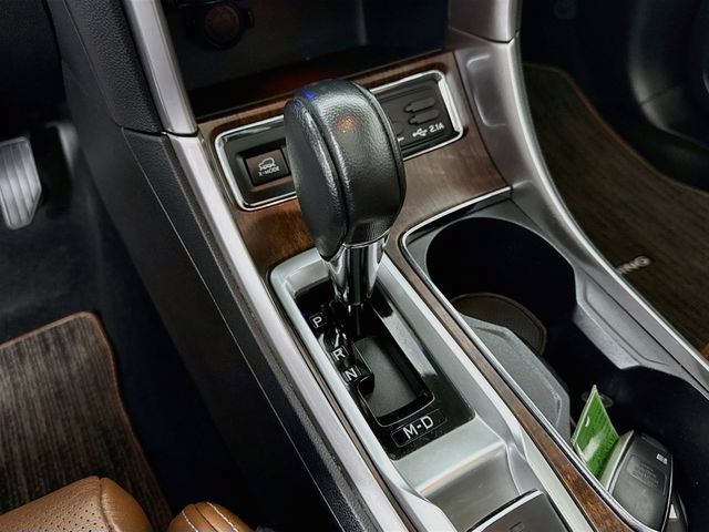 Used 2019 Subaru Ascent Touring AWD/4WD image 17