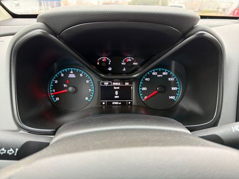 Used 2021 Chevrolet Colorado W/T w/ Custom Special Edition image 17