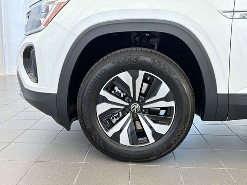New 2026 Volkswagen Atlas Cross Sport SE AWD/4WD image 12