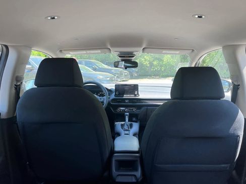 Used 2024 Honda HR-V LX image 38