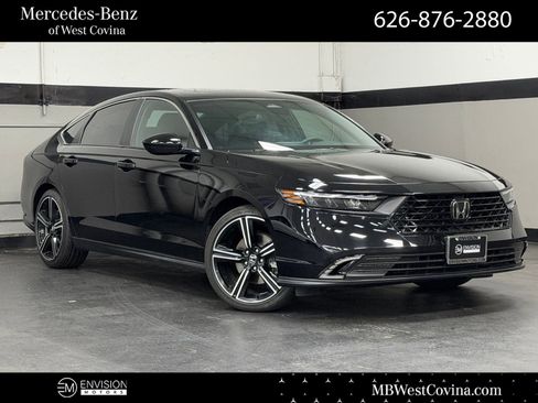 Used 2024 Honda Accord Sport image 1