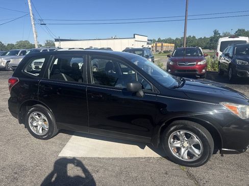 Used 2015 Subaru Forester 2.5i AWD/4WD image 14