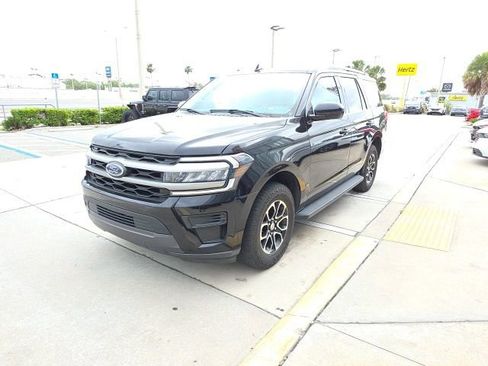 Used 2024 Ford Expedition XLT image 8