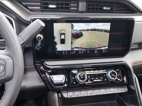 New 2026 GMC Sierra 2500 AT4 image 19