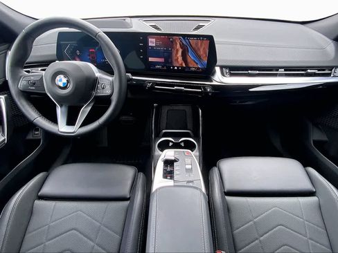 Used 2025 BMW X2 xDrive28i AWD/4WD image 15