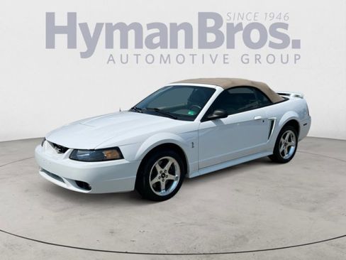 Used 2001 Ford Mustang Cobra image 7