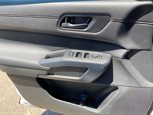 New 2026 Nissan Pathfinder Rock Creek AWD/4WD image 15