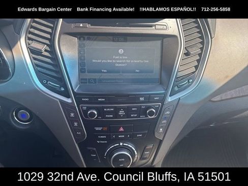 Used 2017 Hyundai Santa Fe SE image 23
