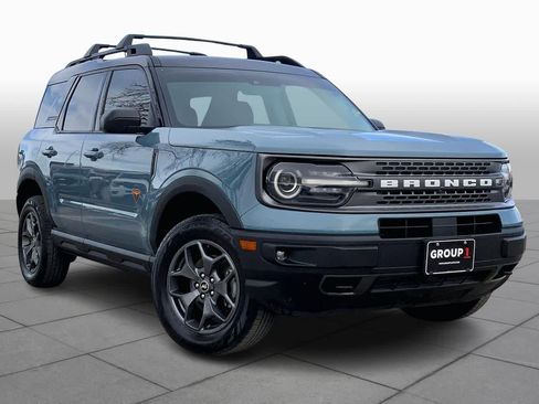 Used 2022 Ford Bronco Sport Badlands w/ Premium Package image 2