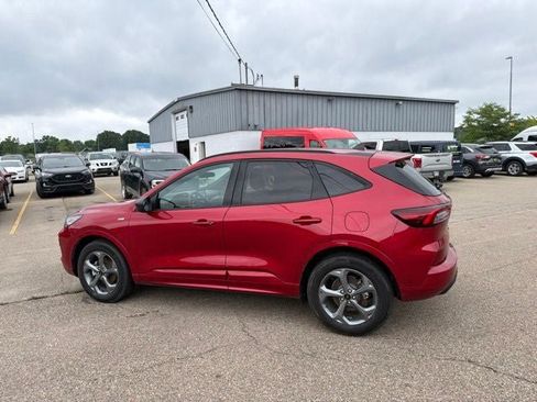 Used 2024 Ford Escape ST-Line AWD/4WD image 2
