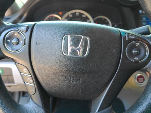 Used 2013 Honda Accord EX image 8