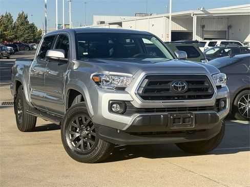 Used 2023 Toyota Tacoma SR5 image 2