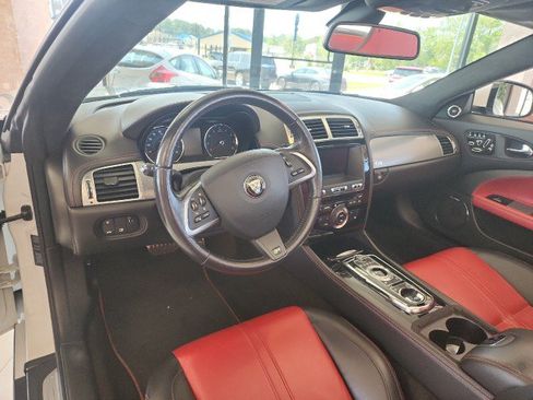 Used 2015 Jaguar XKR R RWD image 8